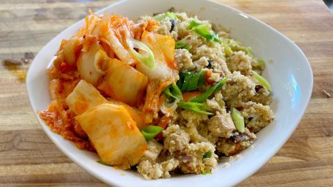 Kimchi and Cauliflower Fried Rice Recipe - healthy recipe...