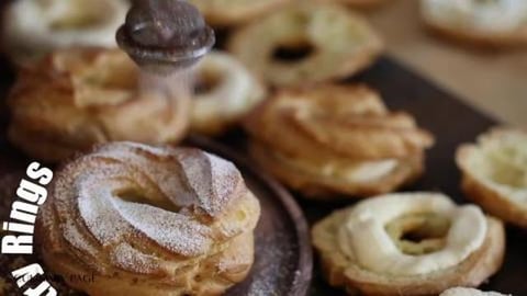 Choux Pastry Dessert Rings With Sweet Cottage Cheese Crea...