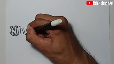 Drawing graffiti name nurul kamila