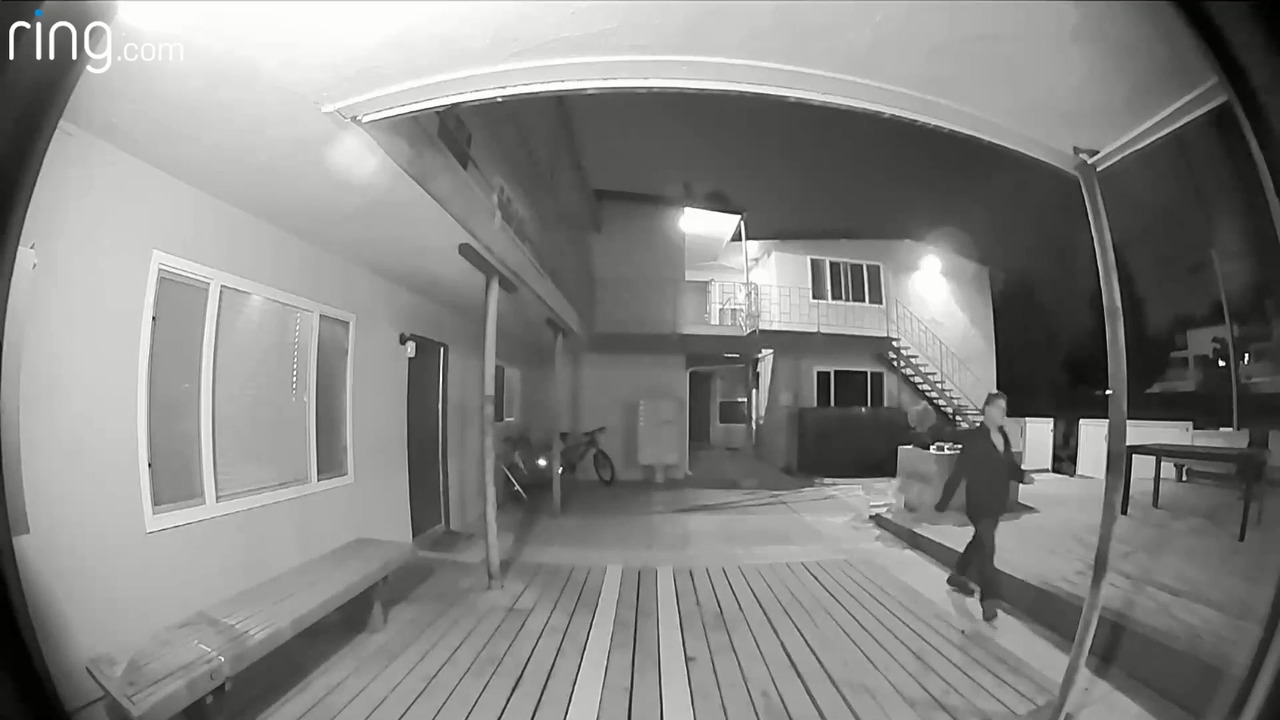 Prowler caught on camera outside San Luis Obispo apartment San Luis