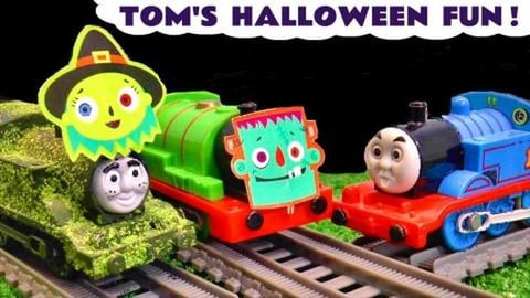 Halloween Fun Story With Thomas And Friends Trains, Tom M...