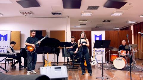 DARIA STEFAN - IN A SENTIMENTAL MOOD