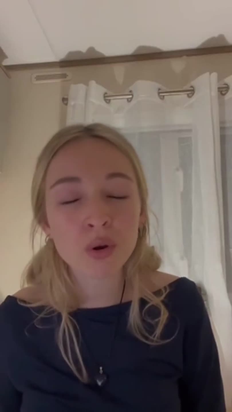 thrown down fleetwood mac (cover by alexandra) PixelPointTV