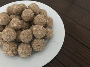 SESAME, PEANUT & DATES BALLS FOR HUGE HAIR GROWTH & WEIGH...