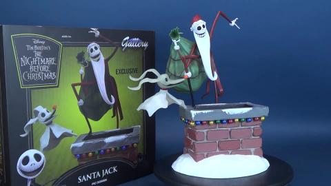 Diamond Select Toys A Nightmare Before ChristmasSanta Jac...
