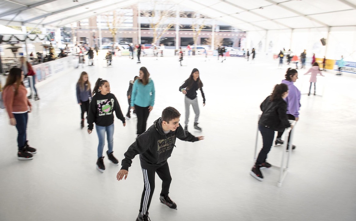 Modesto’s downtown ice skating rink getting new owner Modesto Bee
