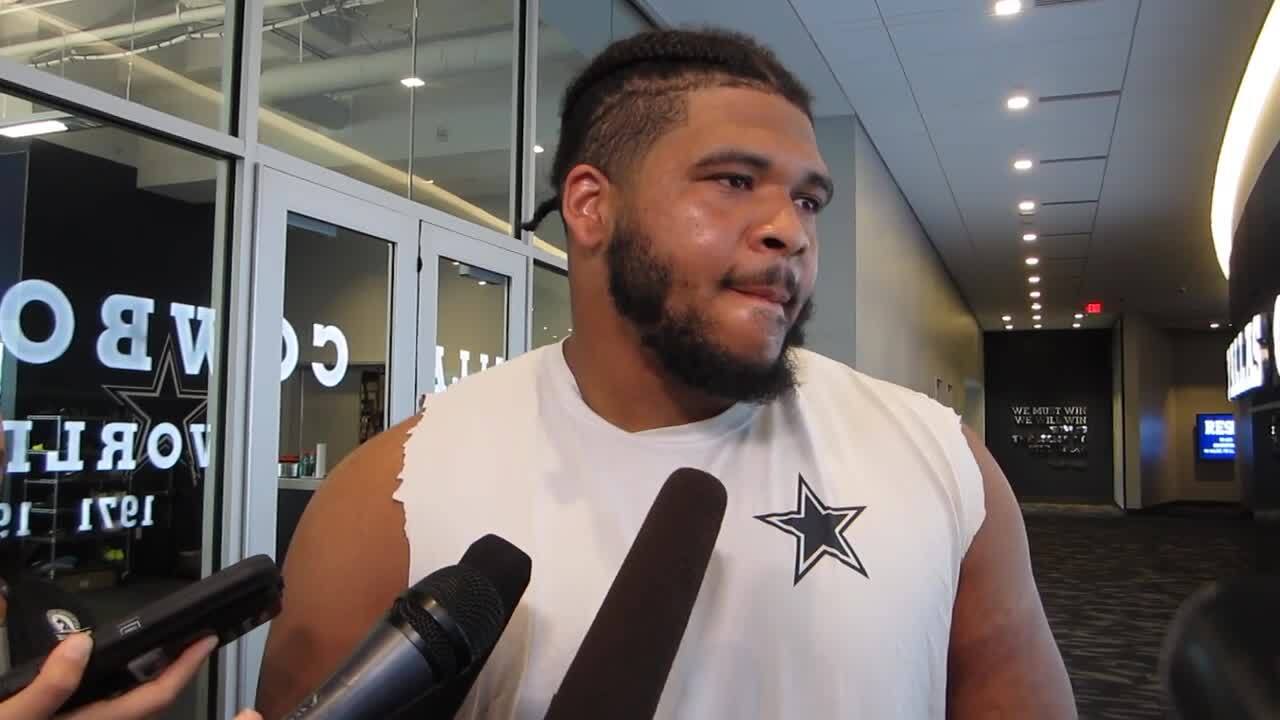 Cowboys RT La'el Collins gives Christmas gift to himself — by