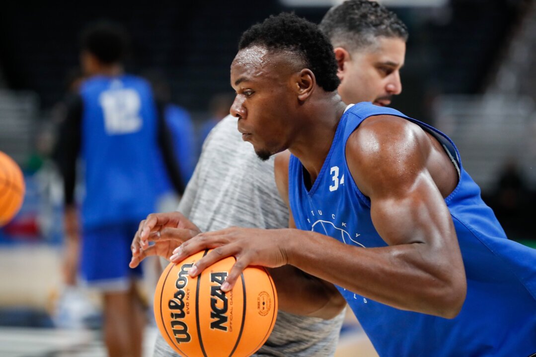 Kentucky Basketball's Oscar Tshiebwe: 'We're Ready To Go' | Lexington ...