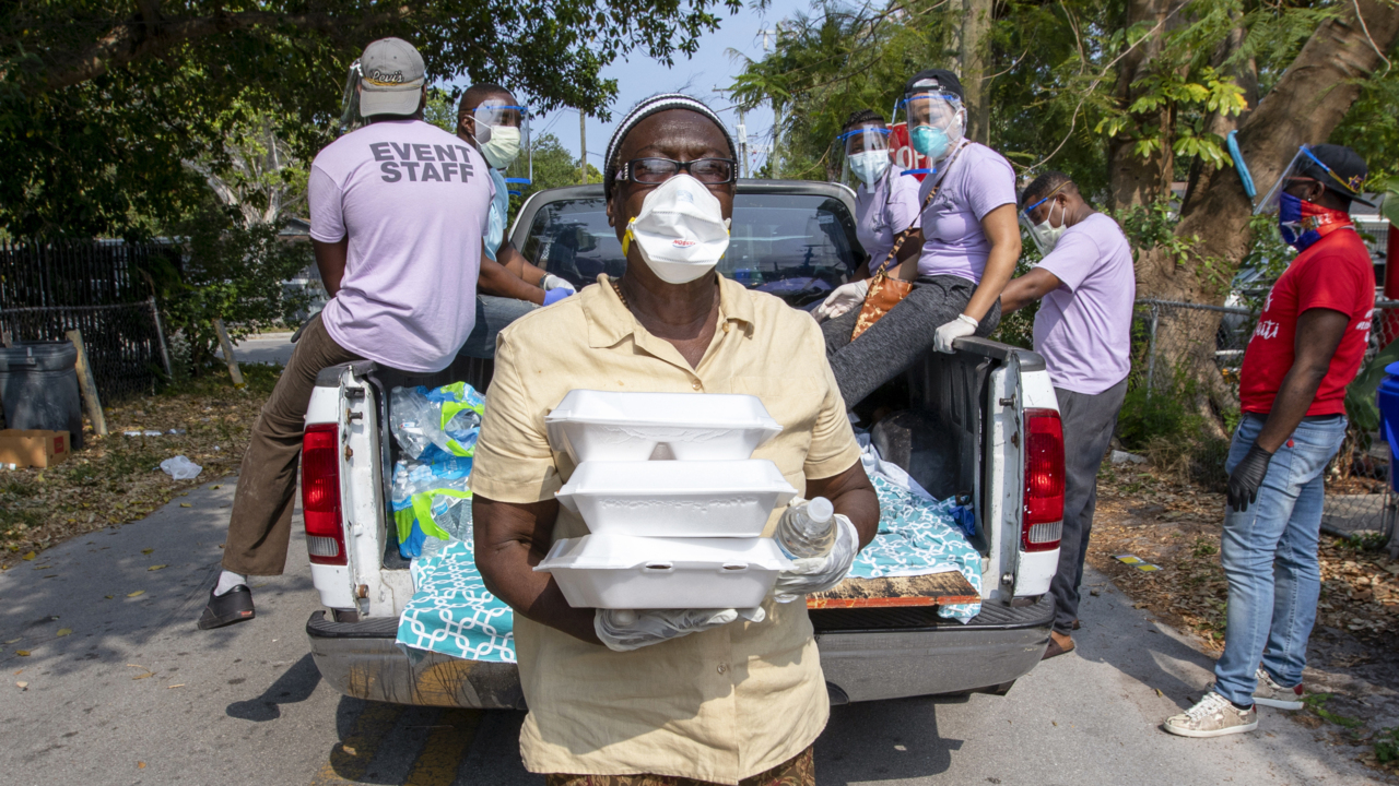 Notre Dame D'Haiti Catholic Church provides free meals to Little Haiti ...