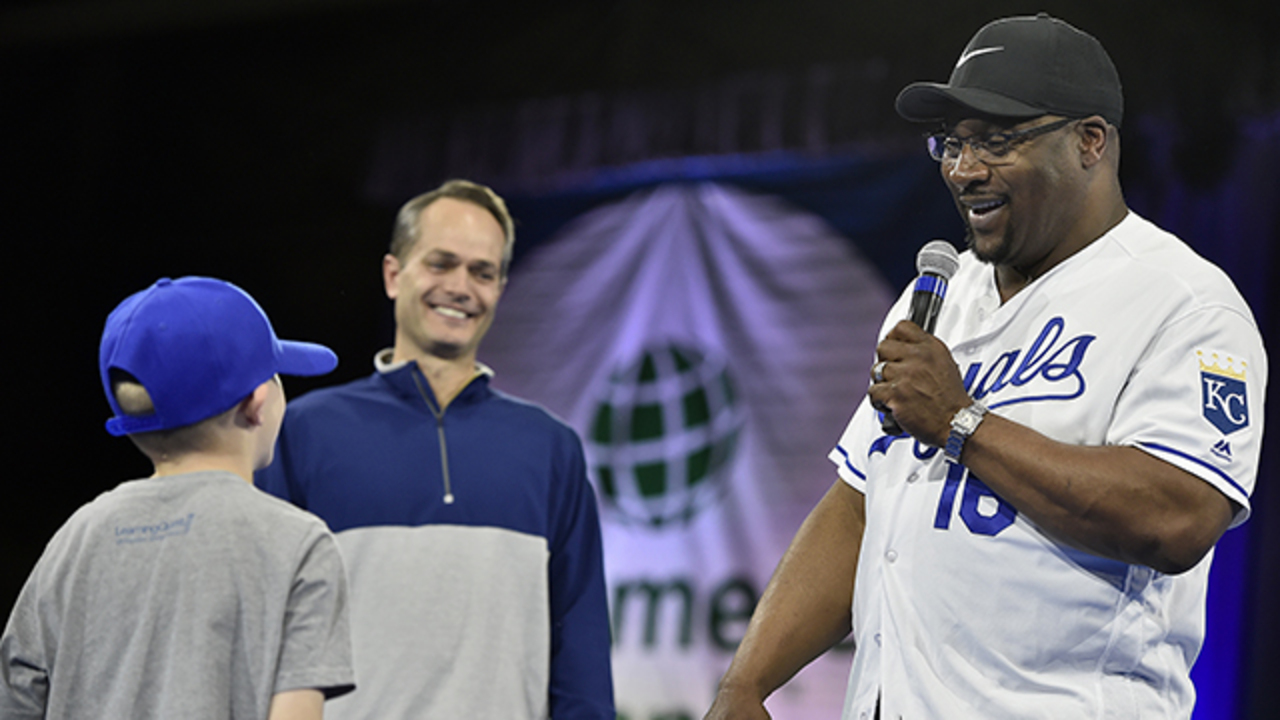 Royals outfielder Bo Jackson appears at FanFest to launch exclusive