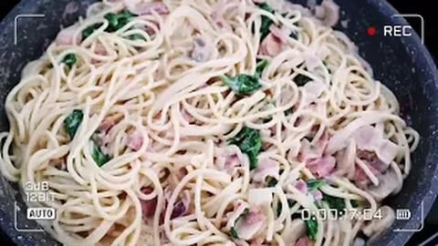 TBP221 _ How to Cook Creamy Carbonara w_ Spinach