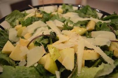 How to Make Romaine Salad with Baby Kale, Apple & Sheep's...