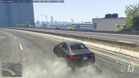 GTA 5 TRAIN ON THE ROAD WHAT