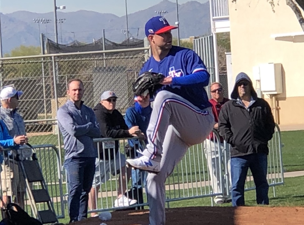 File:Corey Kluber with the Texas Rangers.jpg - Wikipedia