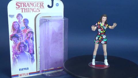 McFarlane Toys Stranger Things (Season 3) Eleven Figure R...