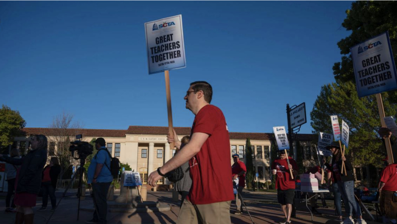 Video: Sacramento Teachers Go On Strike | Sacramento Bee