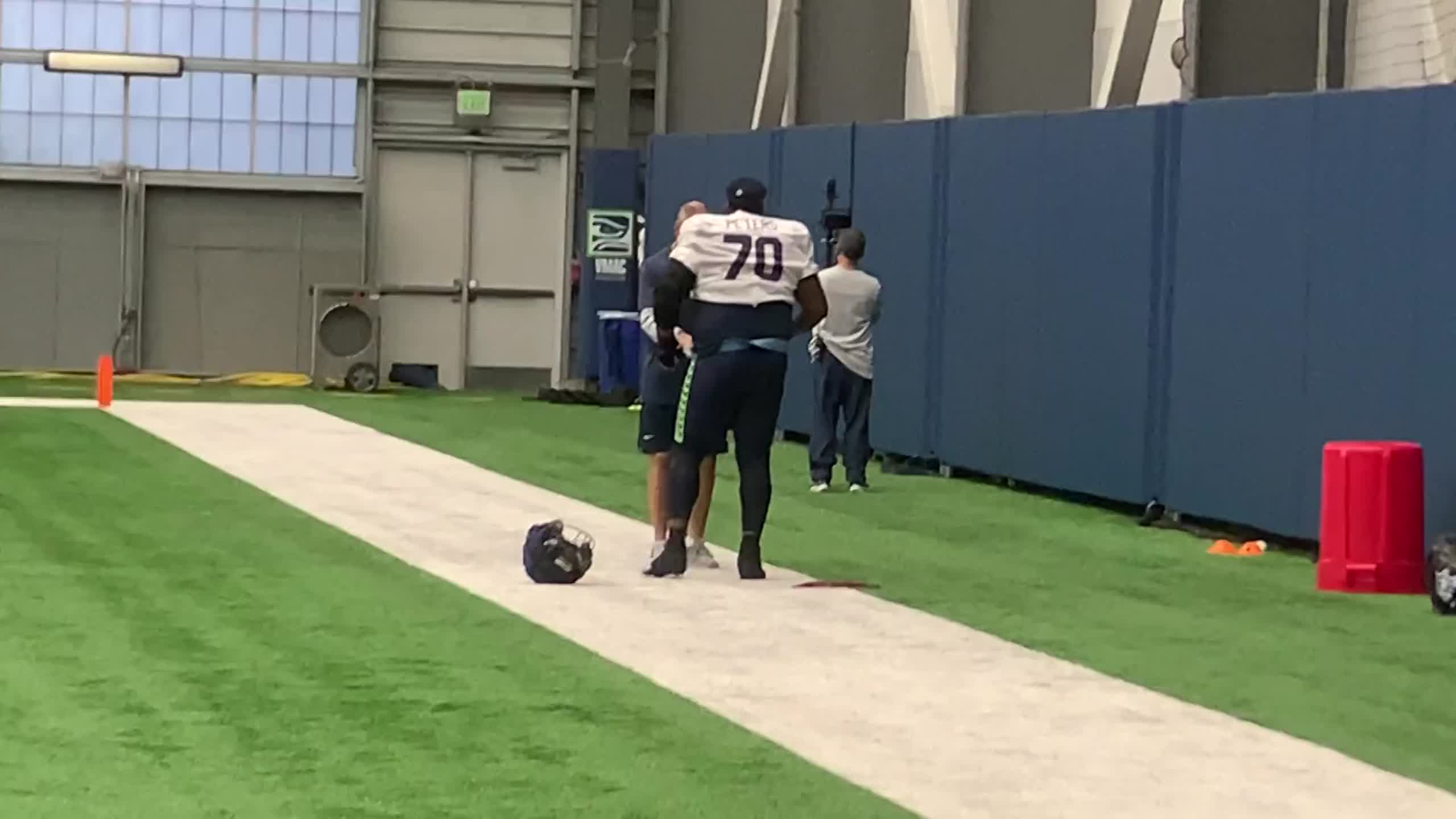 Jason Peters, 41, Has His Own Way To Get Ready For Seahawks Practice ...