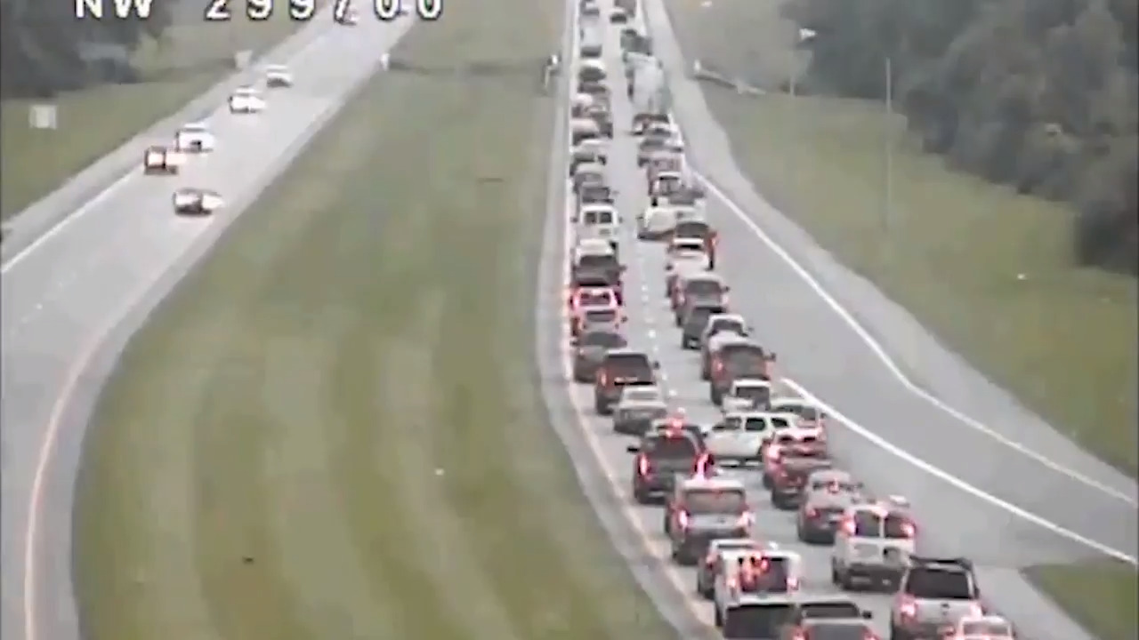 Video shows an extremely backward motorist on Ohio highway The