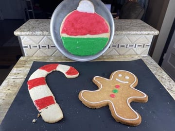 Giant Christmas Cookie Challenge with ColinCreates