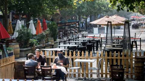 This Bay Area city plans to ban cars, expand outdoor dining for good along its ‘crown jewel’