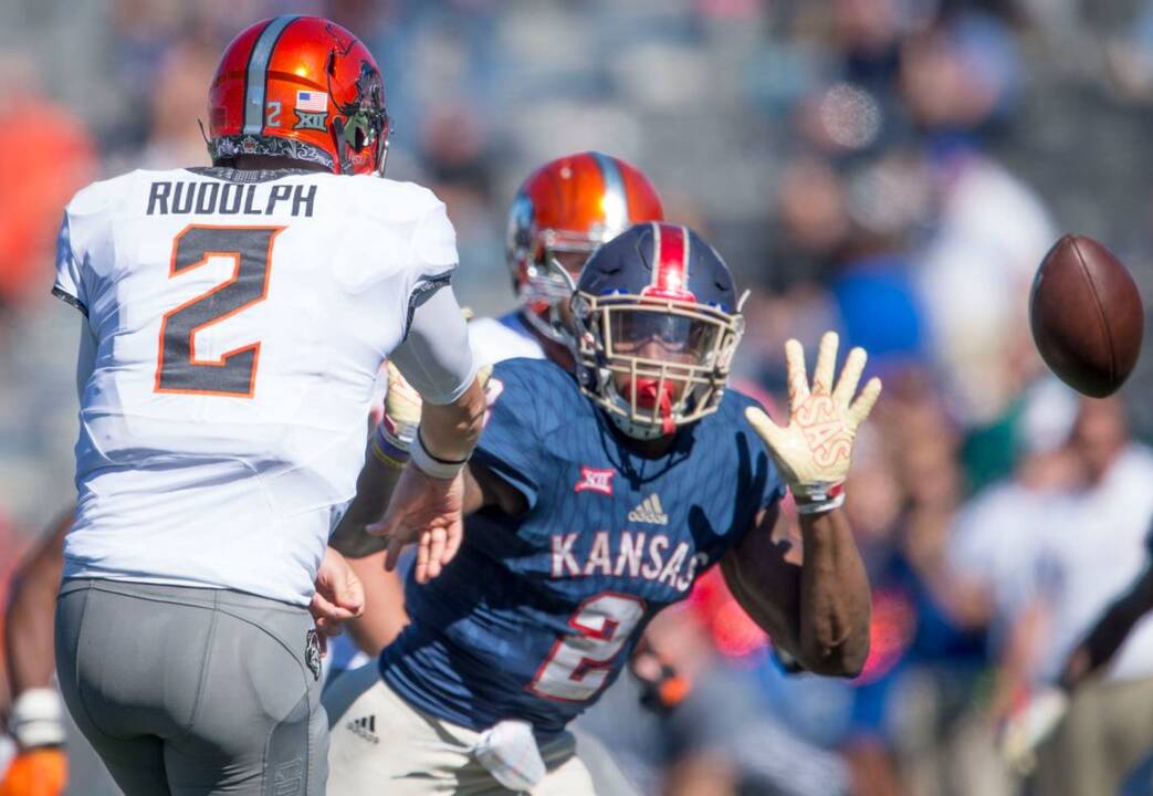 Kansas Football: Dorance Armstrong declares for NFL Draft - Rock Chalk Talk