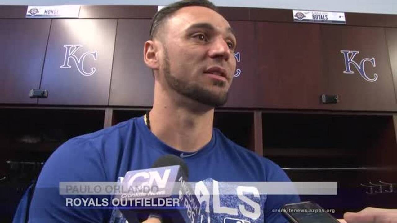 Former Royals outfielder Paulo Orlando becomes U.S. citizen