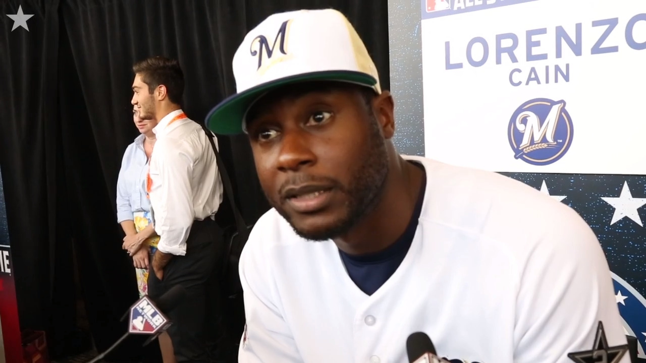 Milwaukee Brewers Center Fielder Lorenzo Cain Was Reminded He's 'Forever  Royal' In His Return to Kansas City - Sports Illustrated Kansas City Royals  News, Analysis and More