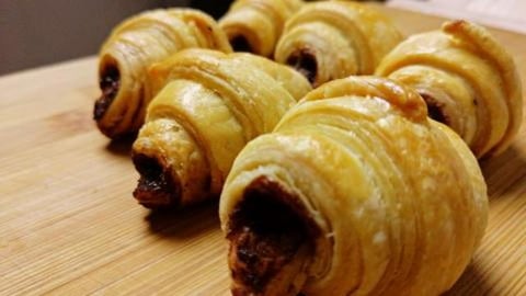 Incredibly Quick and Delicious! Using Nutella and Puff Pa...