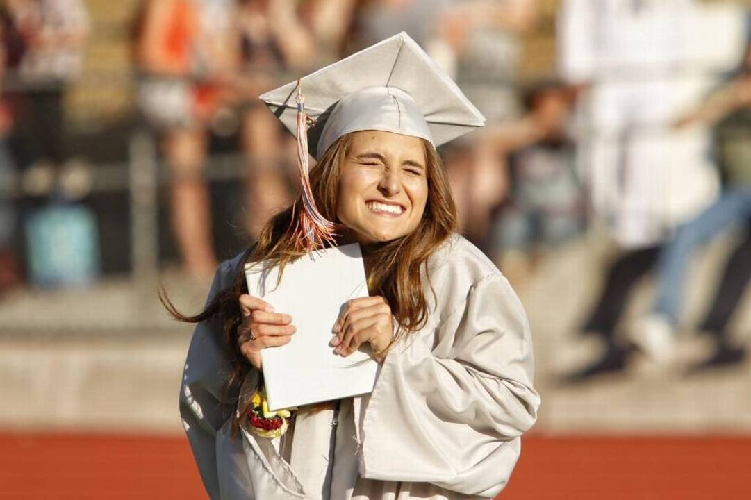 Atascadero High School's 2017 graduation Belleville NewsDemocrat