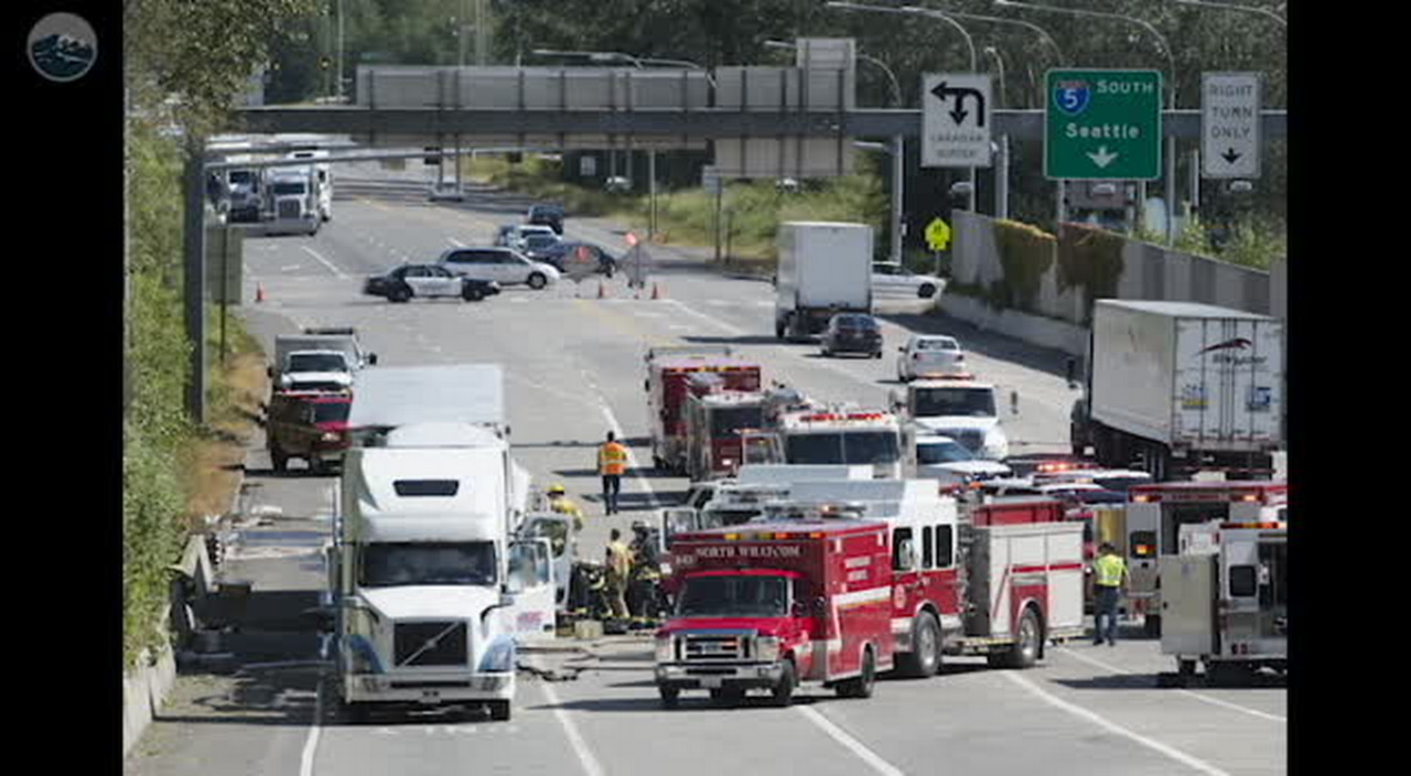 Crash near Blaine border crossing shuts down Pacific Highway