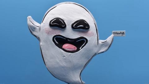 Ghost Emoji Speed Sculpture