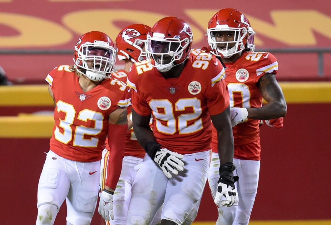 Las Vegas Raiders score 40pts, hand Kansas City Chiefs first loss