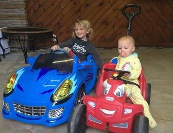 Krysta Lee - 3 Year Old Driving With His 1 Year Old Siste...
