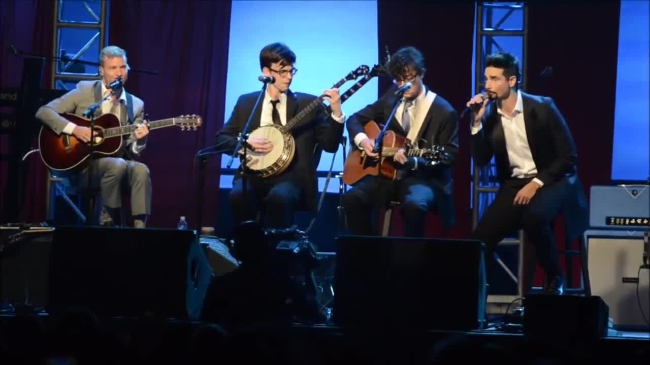 Backstreet Boys perform 'Larger Than Life' at Kentucky Music Hall of