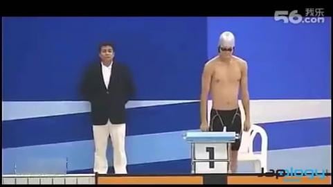 Leaders lift people up and lead them to the finish line.