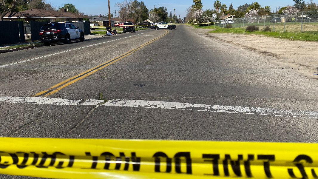 Man Killed And A Teenager Injured In A Shooting In Fresno | Fresno Bee