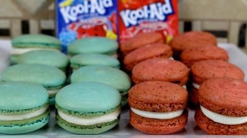 Kool Aid Macarons _ How to Make Kool-Aid Macarons