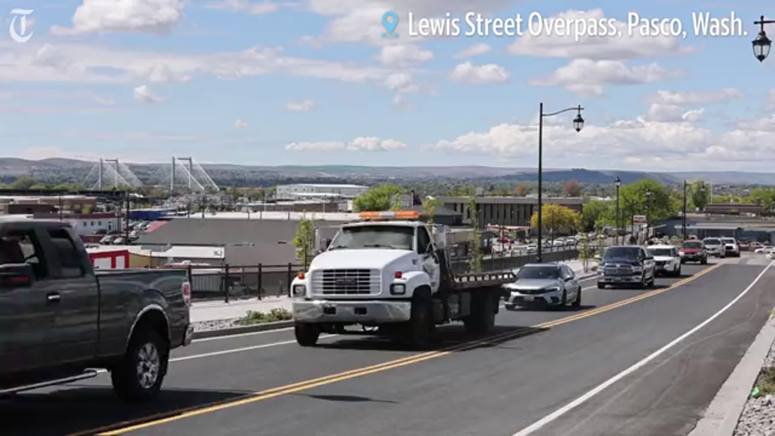 Lewis Street Overpass opens | Tri-City Herald