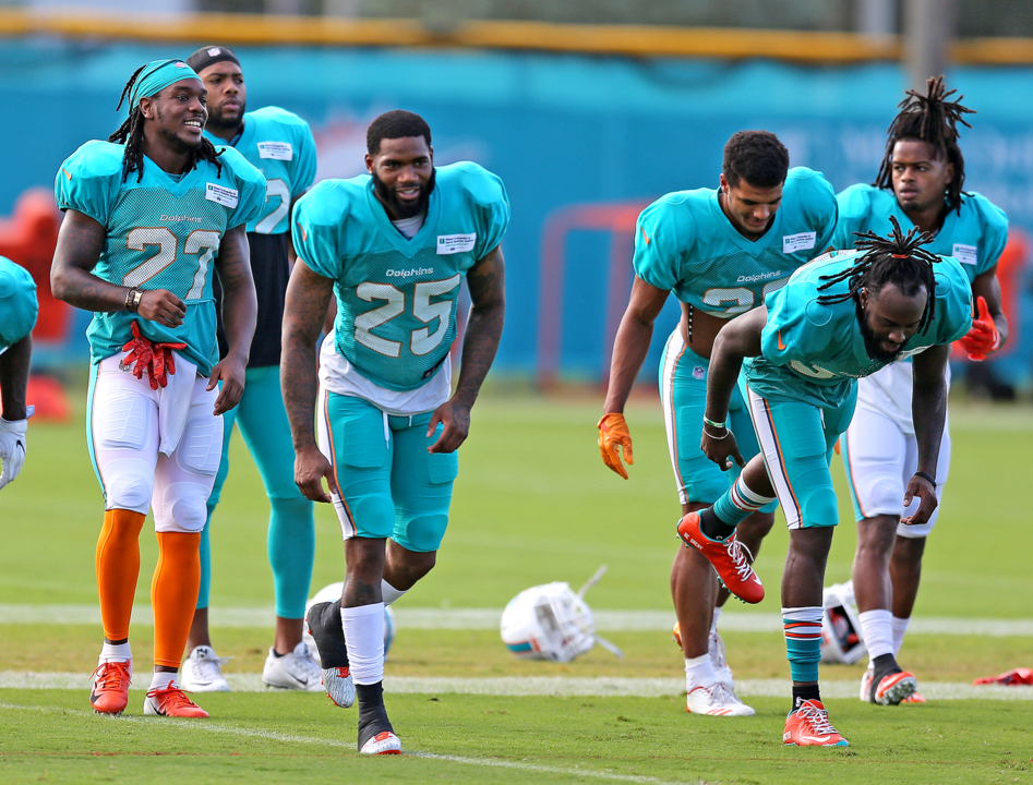 Miami Dolphins practice report: Xavien Howard absent, Danny Amendola update