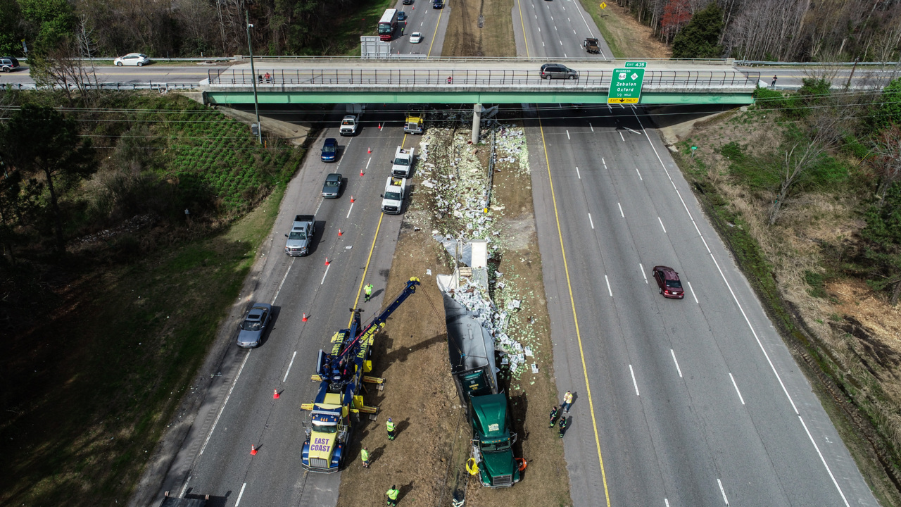 Truck accident spills cabbage on highway in Zebulon Sacramento Bee