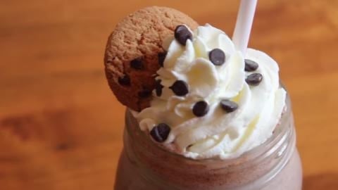 4 ingredient Chocolate Chip Cookie Milkshake | SweetTreat...