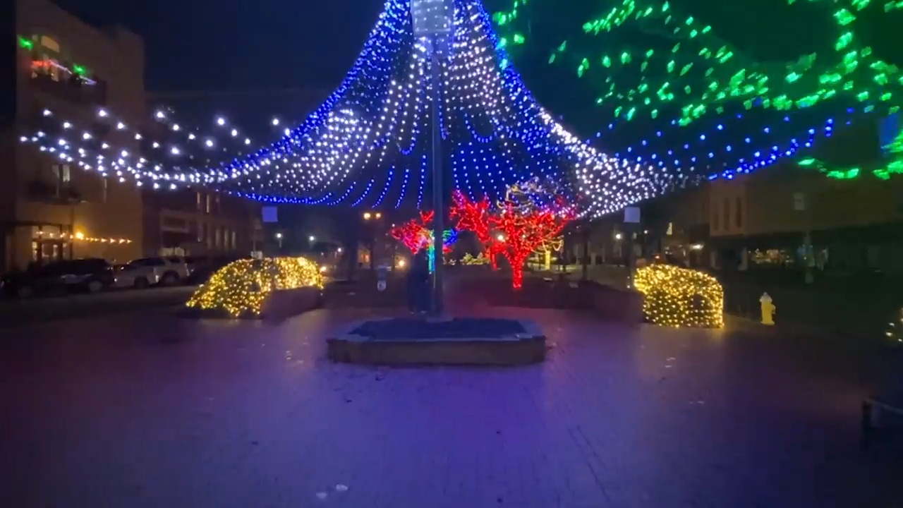 Walkthrough of 2020 Main Street Christmas Light Extravaganza in