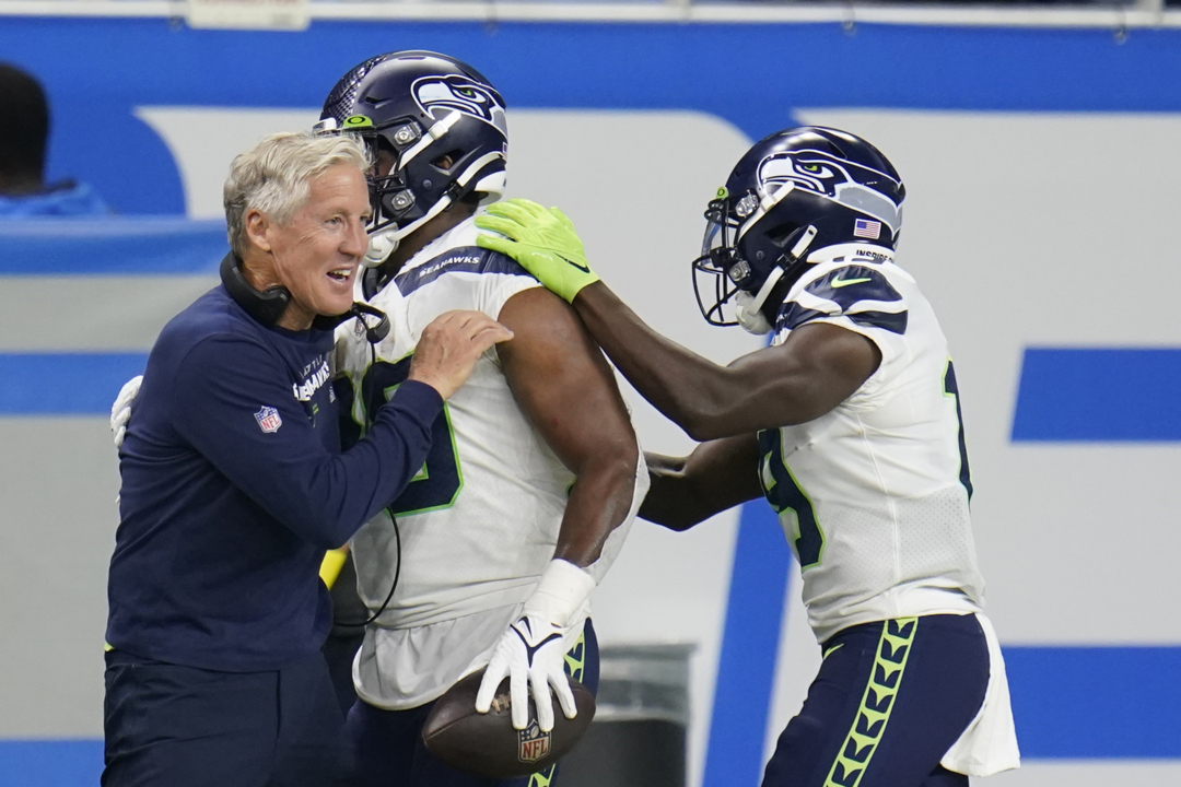 Seahawks outlast Lions, hold off comeback in wild 48-45 win