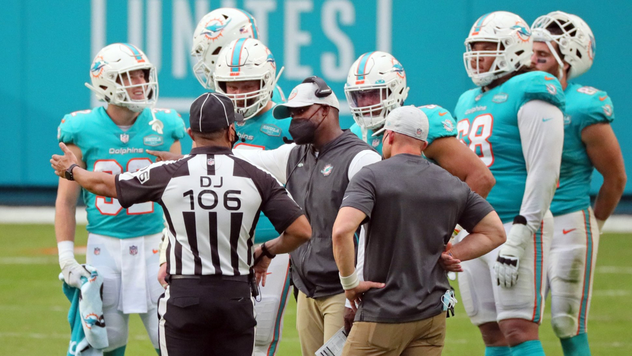 Seven fines for six players involved in Dolphins-Bengals brawl