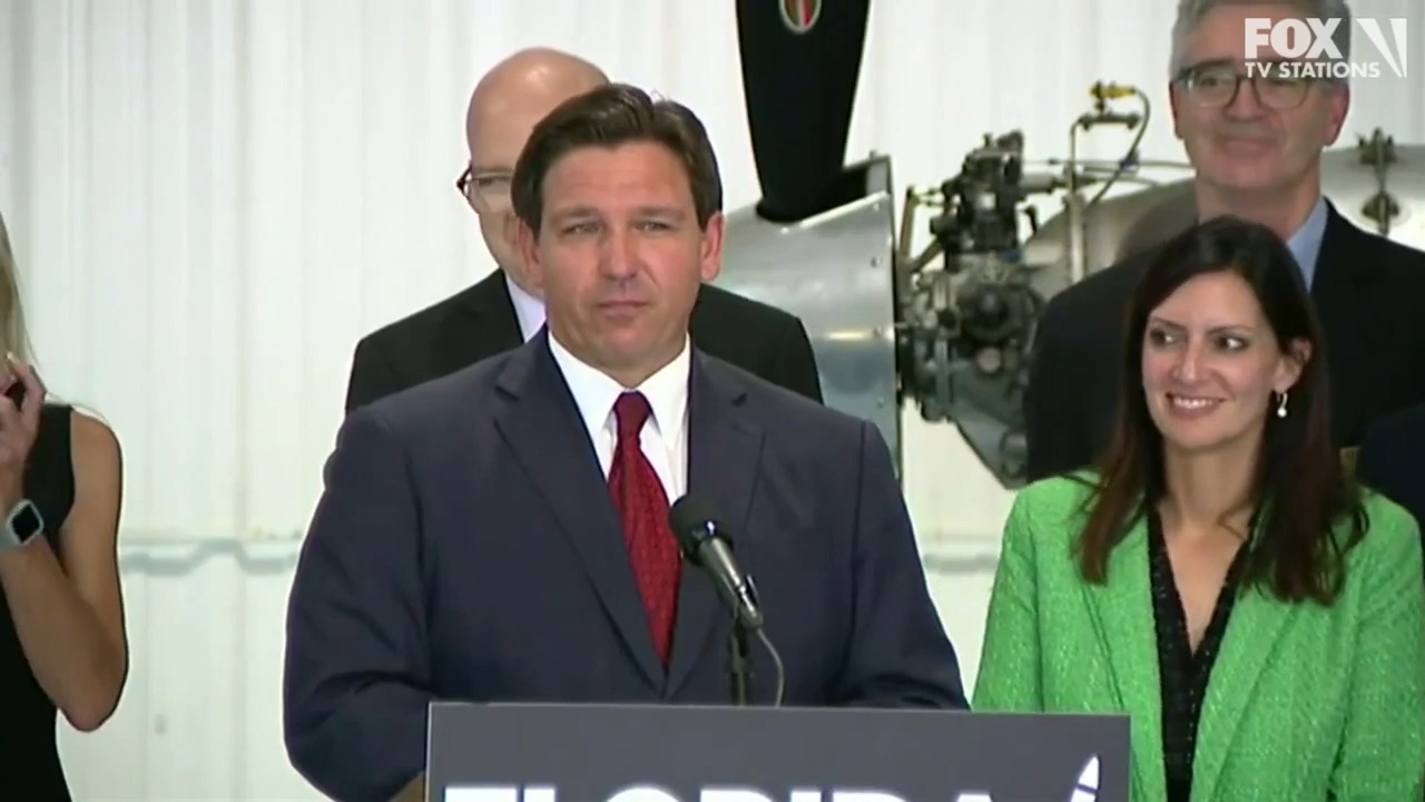 Hear DeSantis remark on Newsom's hair gel in immigration feud ...