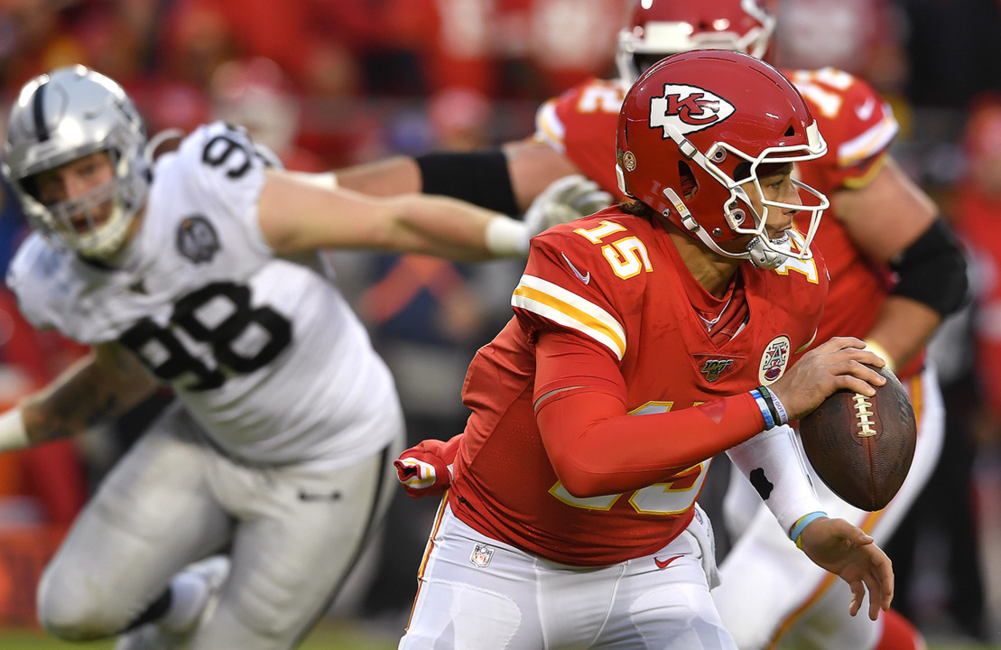 Chiefs defense played for L'Jarius Sneed in blowout win over Raiders -  Arrowhead Pride