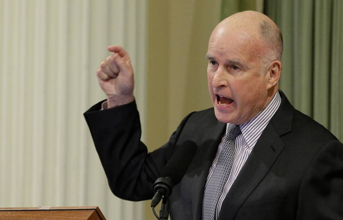 Jerry Brown Defends California In State Speech 