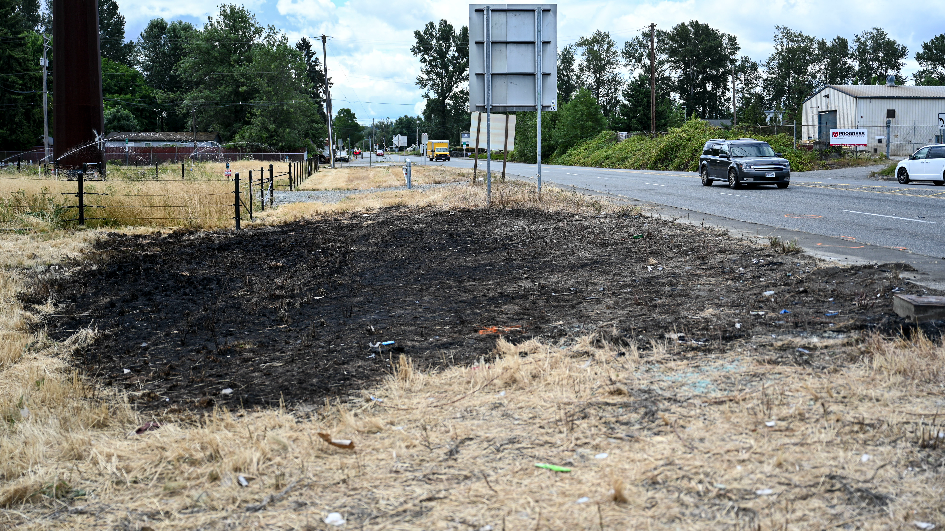 6 dead, 3 injured after two-car crash on Highway 509 in Tacoma