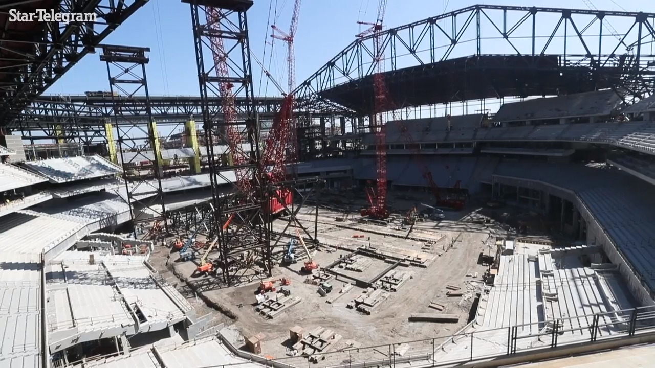 Globe Life Field expected capacity and who will decide on roof
