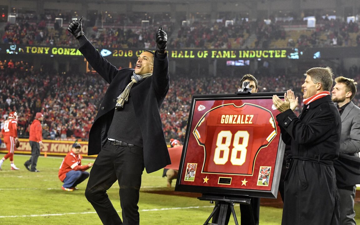 Tony Gonzalez is headed into Chiefs' Ring of Honor